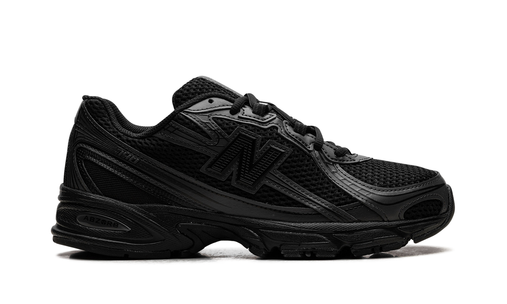 740 "Triple Black" U740BO2