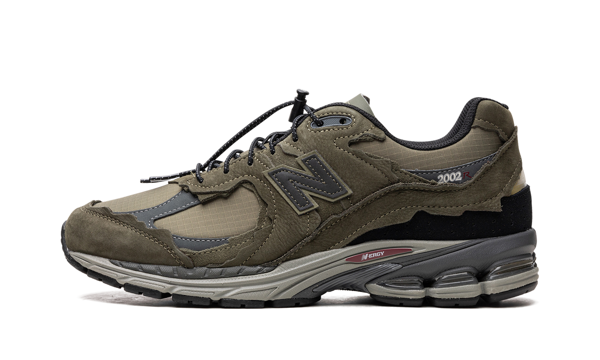 2002R "Protection Pack - Dark Moss" M2002RDN