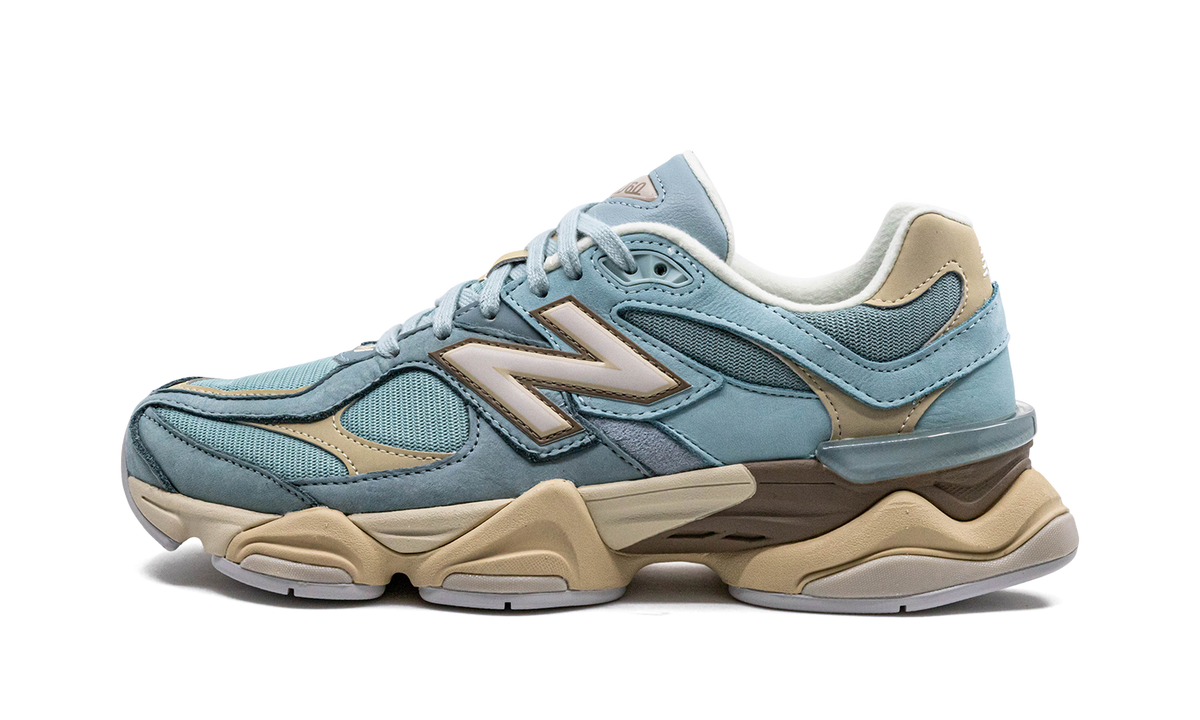 9060 "Blue Haze" U9060FNB
