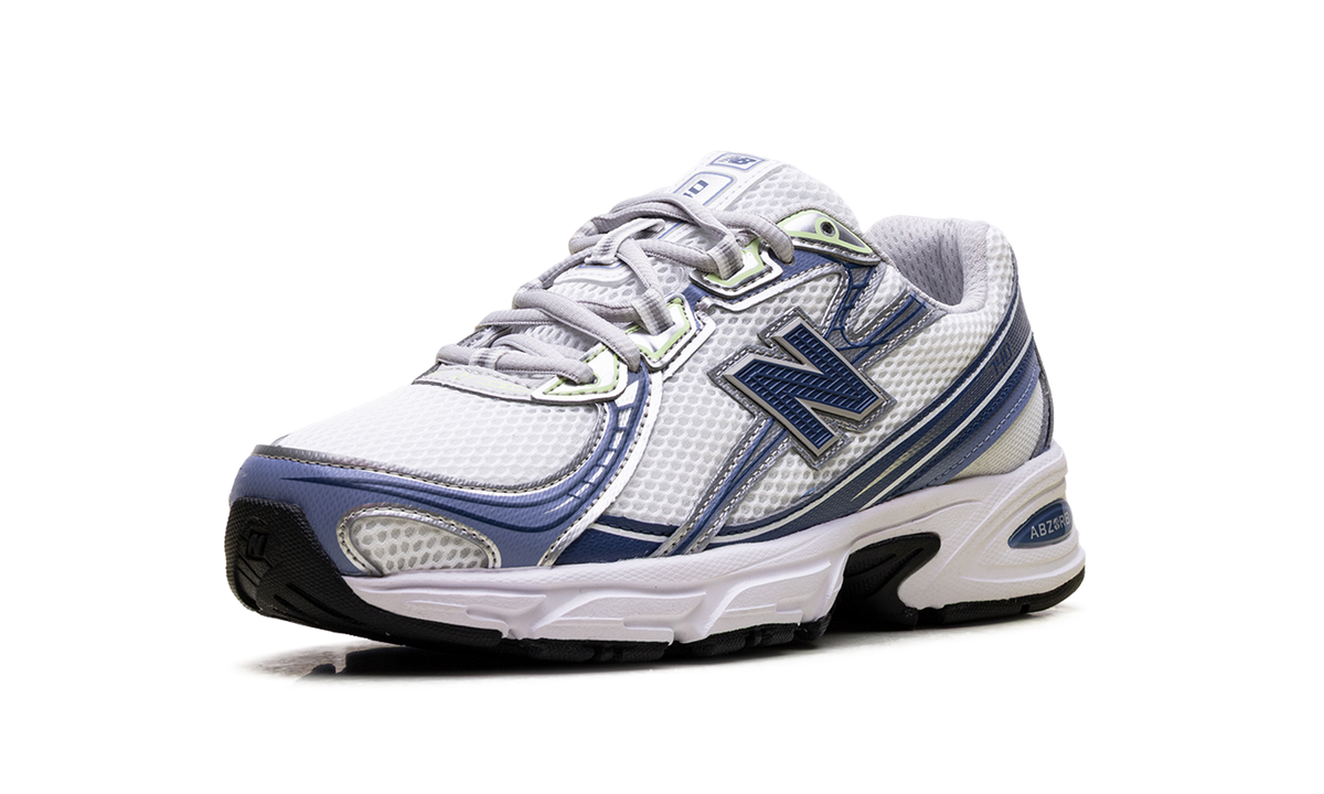 740 "White Magic Blue" U7405K9